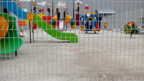 Ограждение 3D-забором детской игровой площадки ТД «ДА» Верхняя терраса